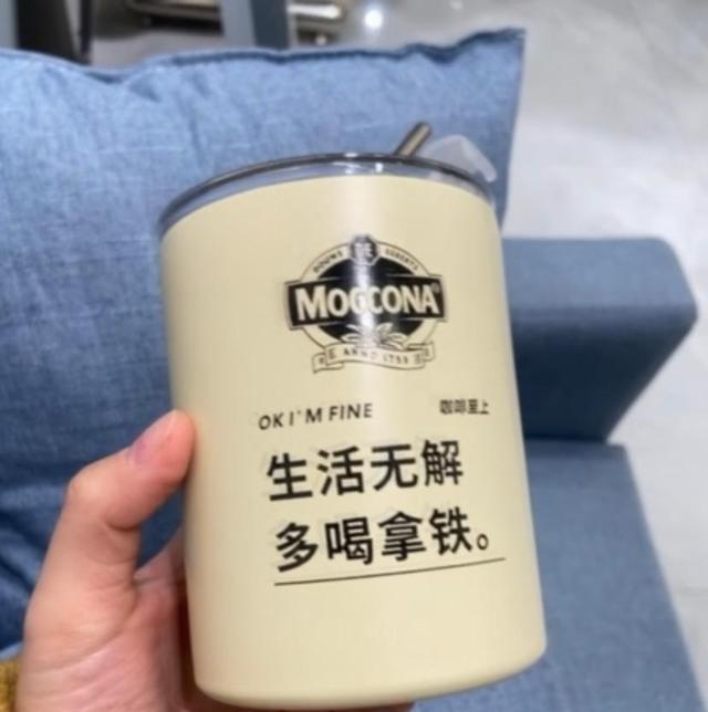 刘德华|吴京说刘德华冻龄是咖啡喝出来的,刘德华自曝一天喝20杯!
