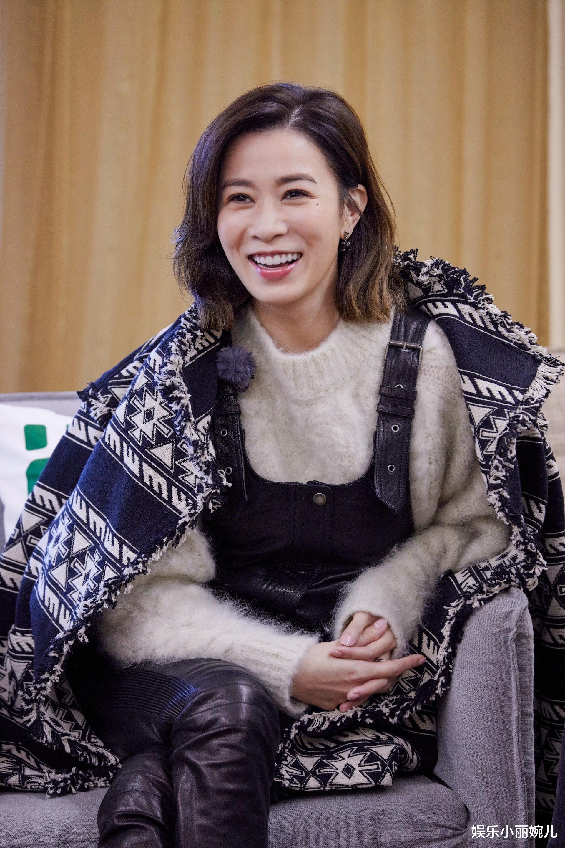 佘诗曼|佘诗曼上节目回顾以往角色，因拍《帝女花》致下巴受伤留疤