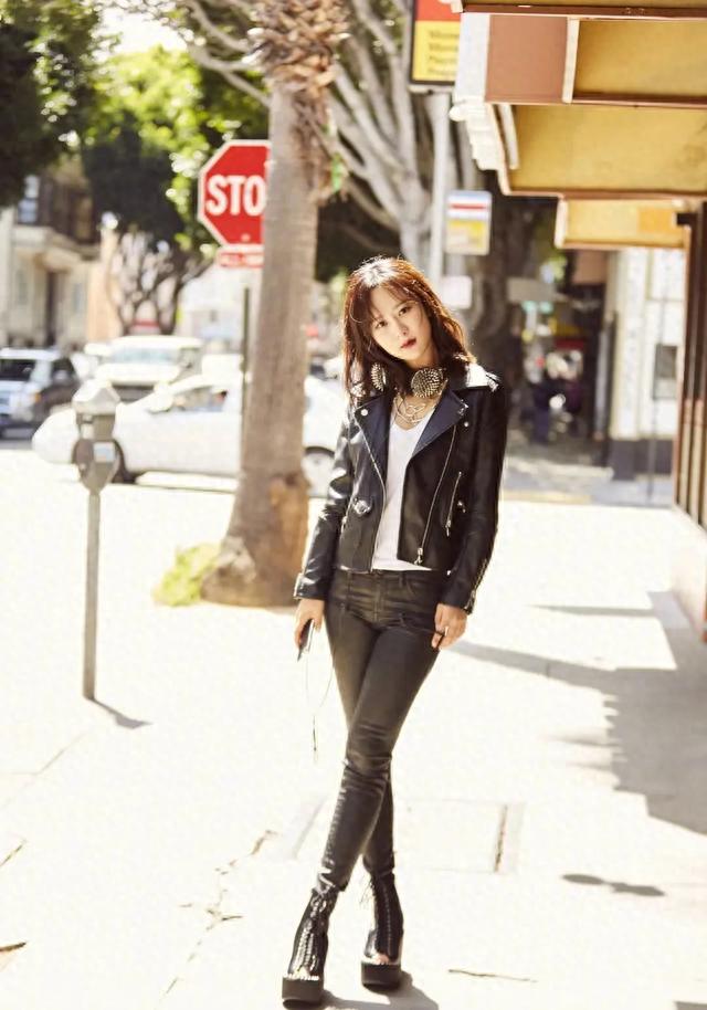 身材好却十分保守的女星，她们的好身材只留给另一半欣赏