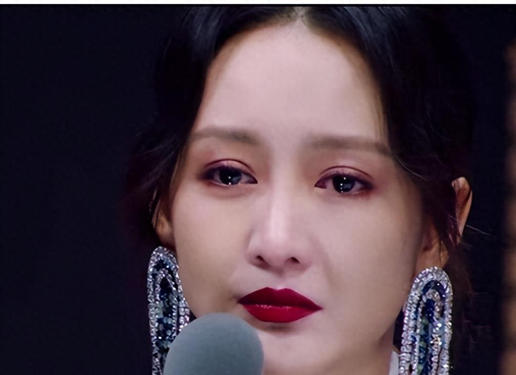 现世报来了,40岁王鸥丑闻遭到曝光,这次她的遮羞布被彻底扒光!