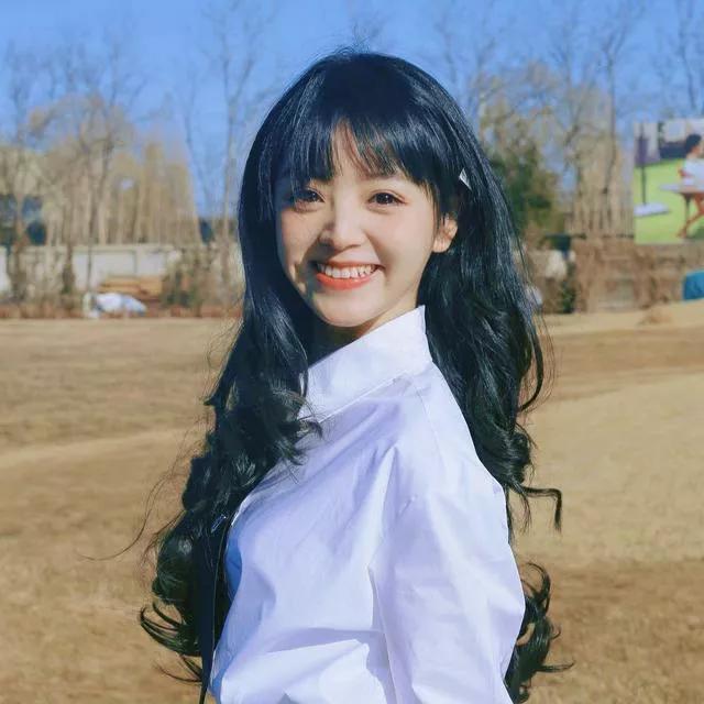 田曦薇|内娱甜妹“田曦薇”绝美热图写真