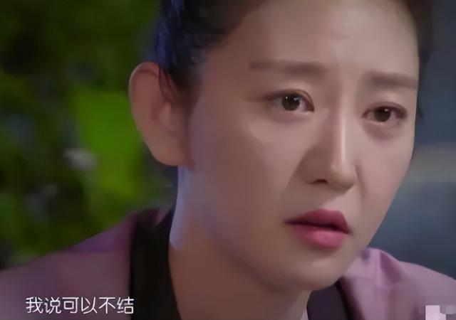 有一种“恶斗”叫姚晨和唐一菲，十二年过去，输赢已见分晓