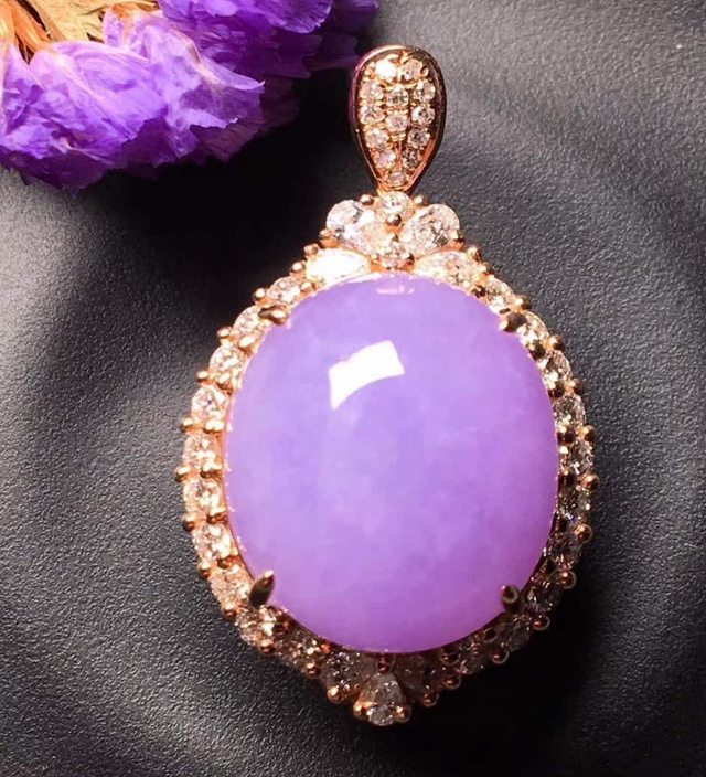 沉香|紫罗兰翡翠为什么更容易见光死?可见光谱里给了我们答案