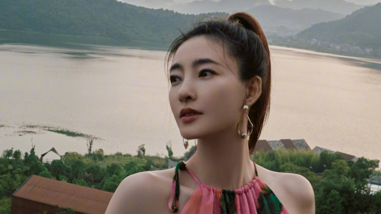 曝女星王丽坤出尔反尔！拒绝退回180万别墅租金，受害人公开喊话