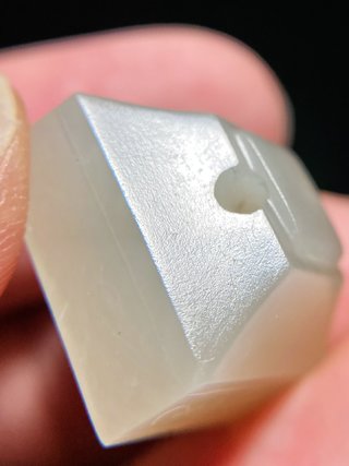 和田玉籽料|汉 和田玉籽料 白玉 玉方钮覆斗印 勾连纹 玉印 印章