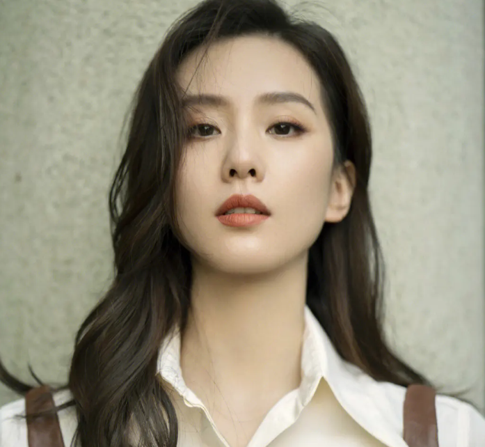 这一次,“救场王”何炅都“带不动”的刘诗诗扒开了内娱“底裤”