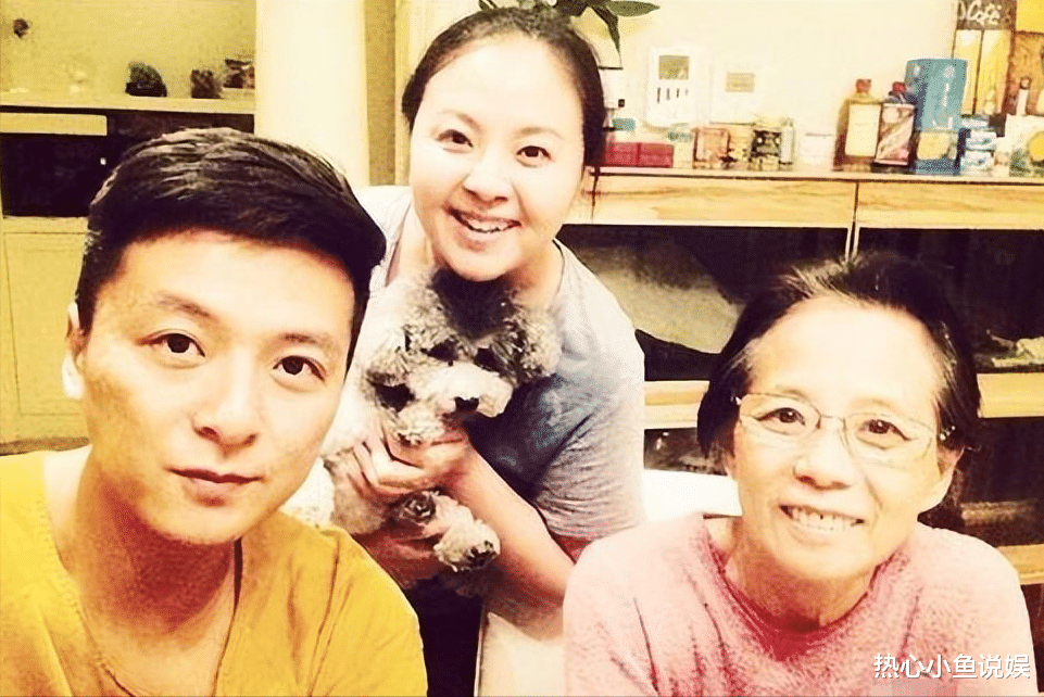 拆散儿子3段姻缘！让44岁的儿子躺狗窝大哭，她依然不觉得后悔！