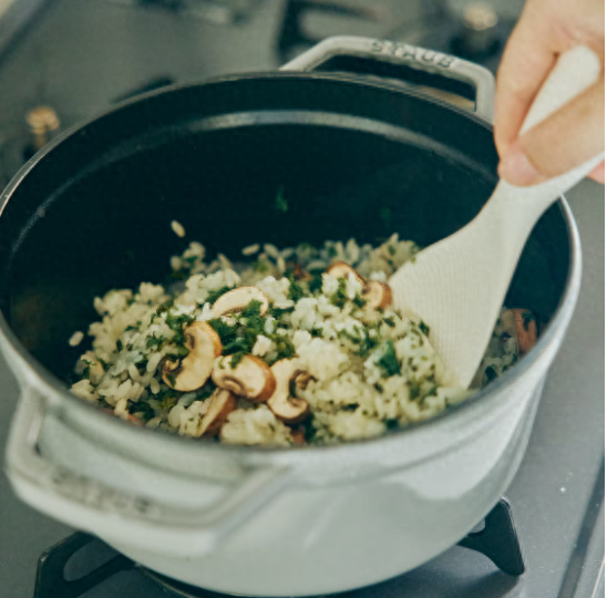 45岁开始慢走,每天坚持走路,用1年的时间,瘦了下来