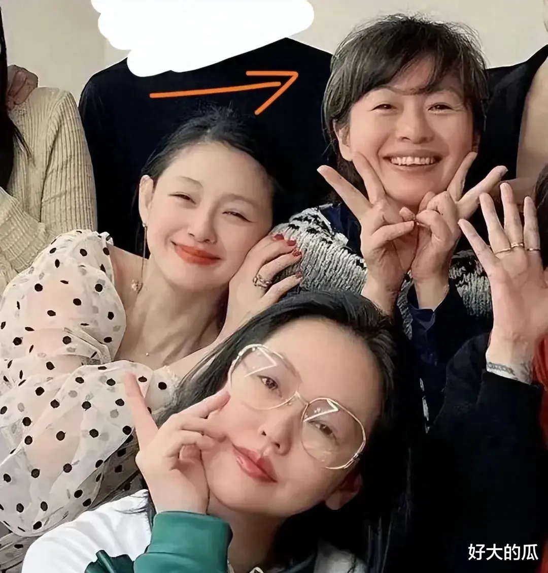 曝徐熙娴嫁人自有主见，无视黄春梅阻拦，老公家境差收入低为爱也嫁