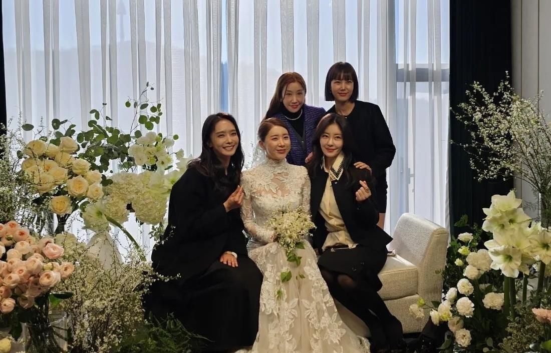 赵敏雅|韩国元祖女团成员发文哭诉被疑遭队内排挤，涉事成员：问电视台！