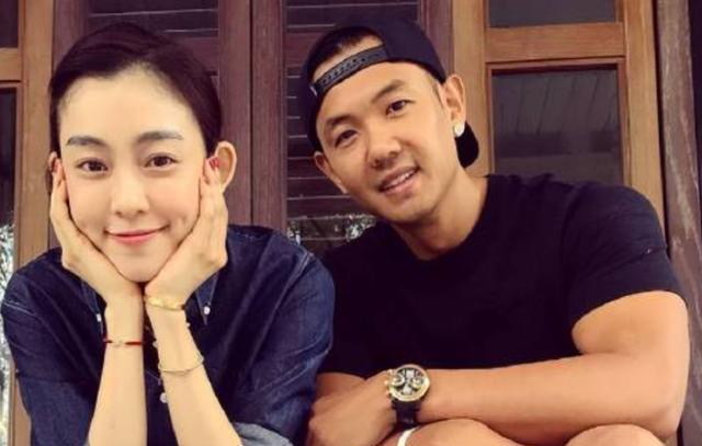 陈建州劲爆黑料被扒：在家门口失禁，与多位明星亲吻，画面太辣眼