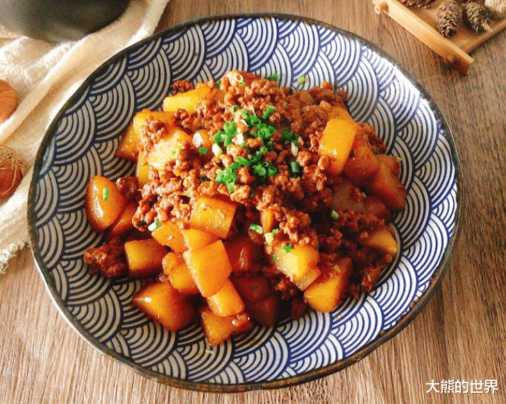 素菜|进入夏季,要忌油腻,推荐4道荤素菜,清淡低油脂,常吃身体好