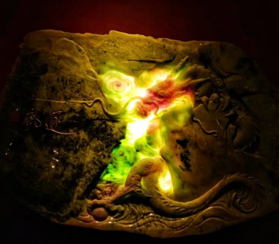 探访私人翡翠馆