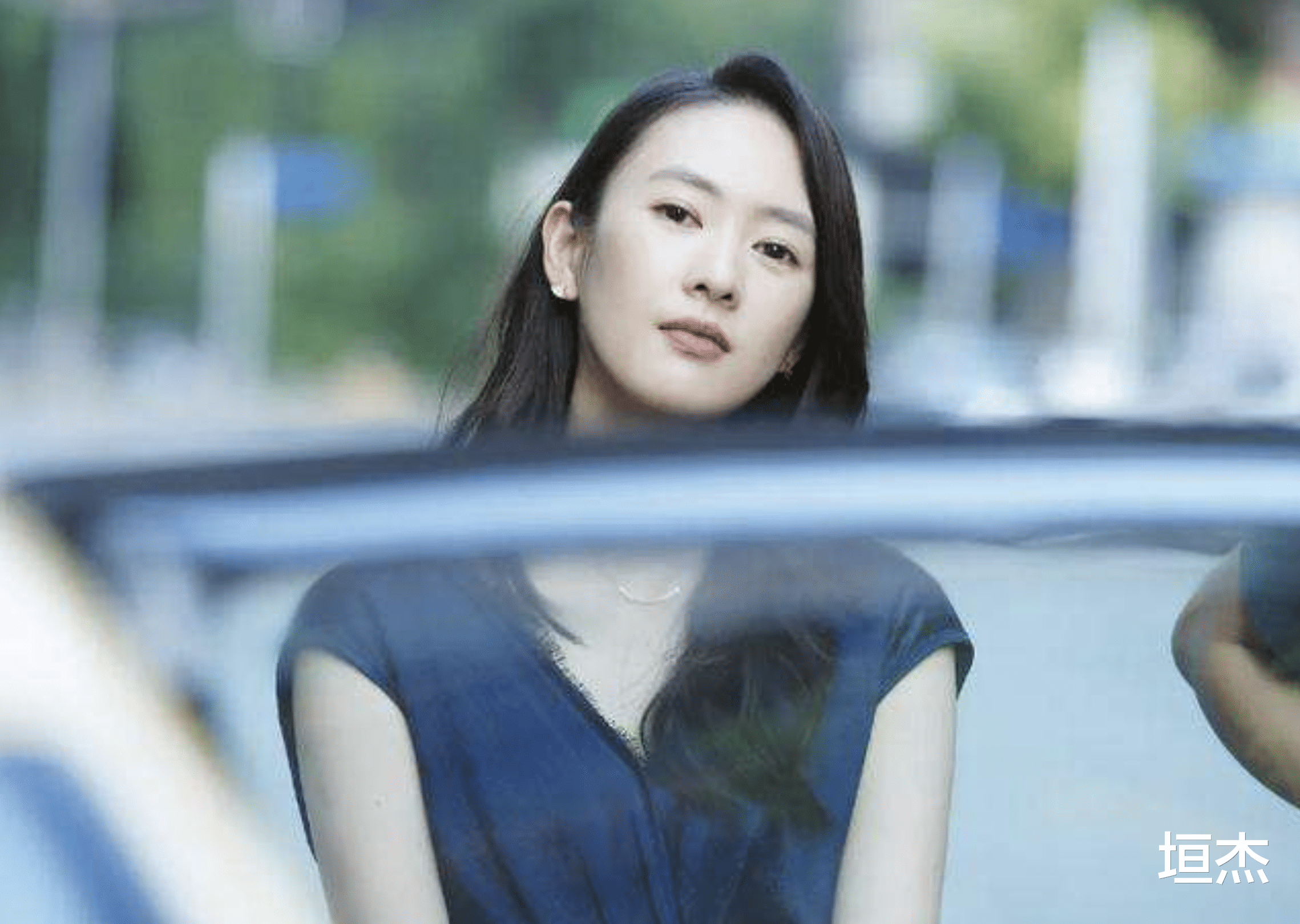 撞脸|8对“撞脸”的明星,一个“洋气”一个“土气”,颜值差距太大了