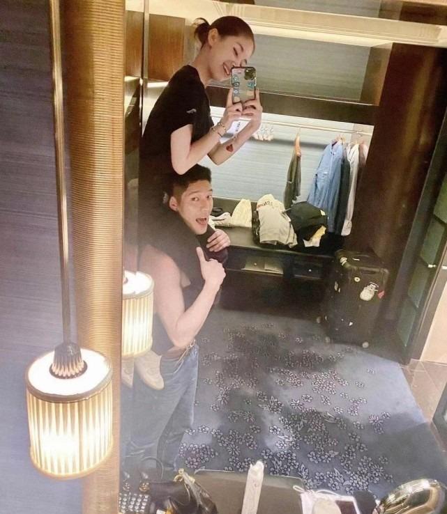 移民|24小时九个瓜，人设翻车、被抢劫、老戏骨移民，贵圈真乱！