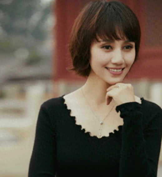 脸上有痣也好看的女演员，只服这10位，位置恰到好处，还很有特色