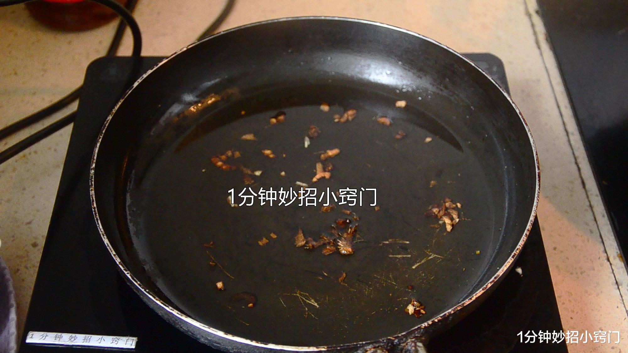 调料|炒菜时,这4个坏习惯要改掉,很多家庭却还在犯,别不当事,学学