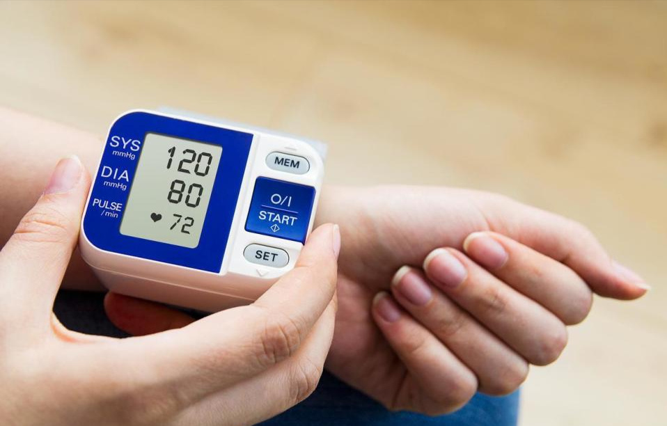 高血压|5种食物堪称“升压王”，血压高的人，能不吃就不吃，以免血压飚升