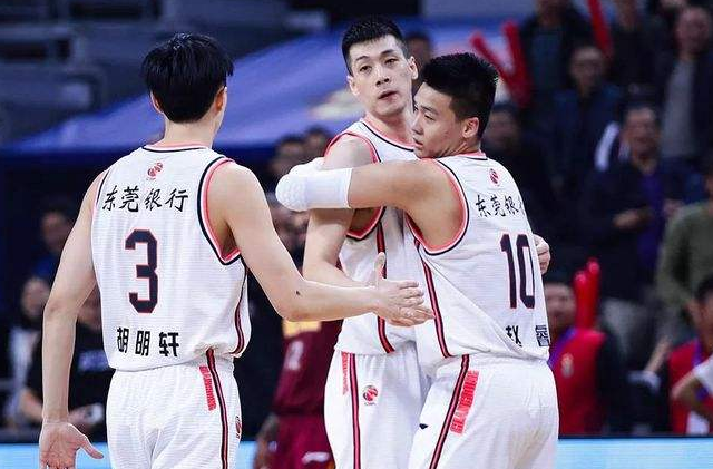 任骏飞|任骏飞面临退役选择，岁月无情，任骏飞面临退役抉择