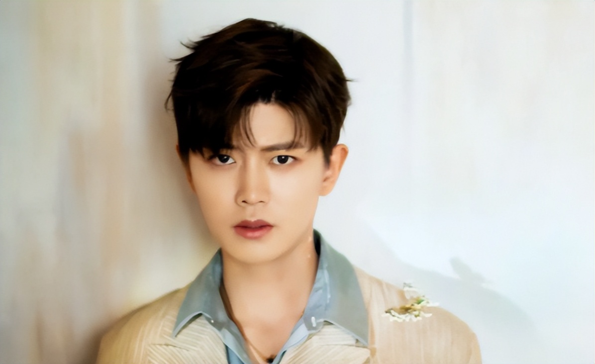 罗云熙 任嘉伦瘦到脱相?网友:可别学罗云熙