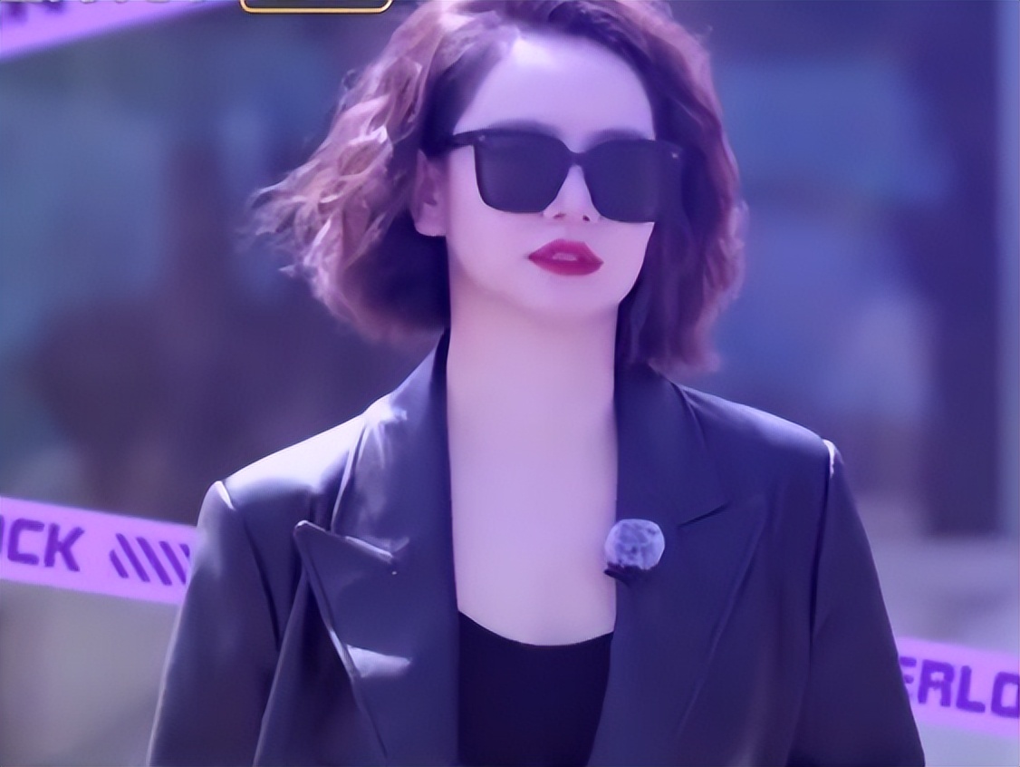 戚薇|戚薇自侃:130斤的我观感欠佳!38岁生二胎脸像充气,但气质绝佳