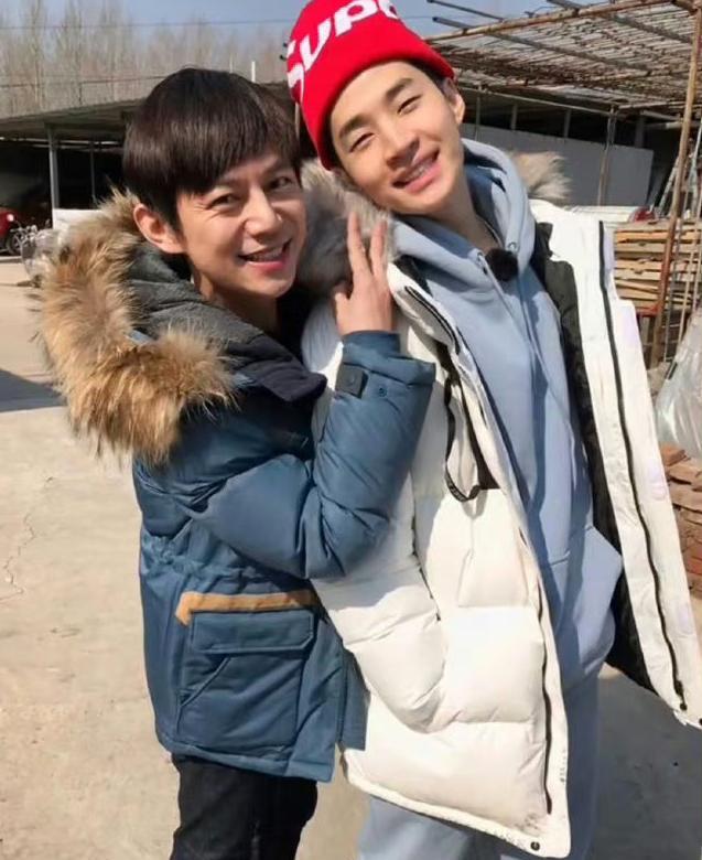 何炅|向往的生活综艺就要结束!重回第一季拍摄地,回忆往昔,恰是青春