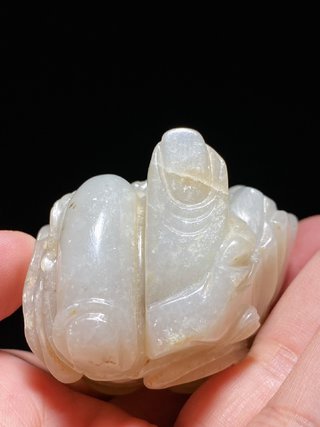 翡翠|明 和田玉籽料 白玉 圆雕 刘海戏金蟾 摆件