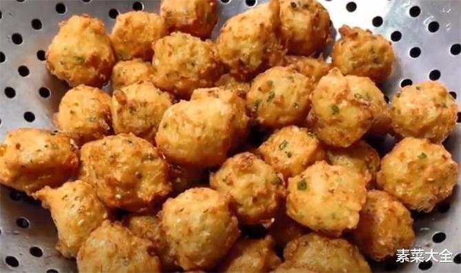 萝卜丸子|炸萝卜丸子，到底用面粉还是淀粉，教你正确做法，丸子酥脆不回软