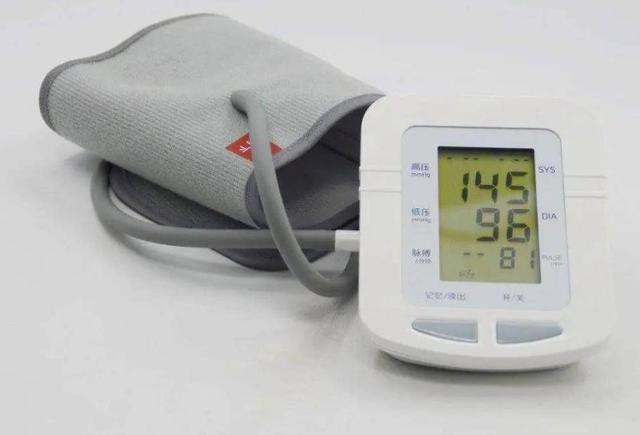 血压高到多少会发生脑出血？高血压有3条“红线”，做到心中有数