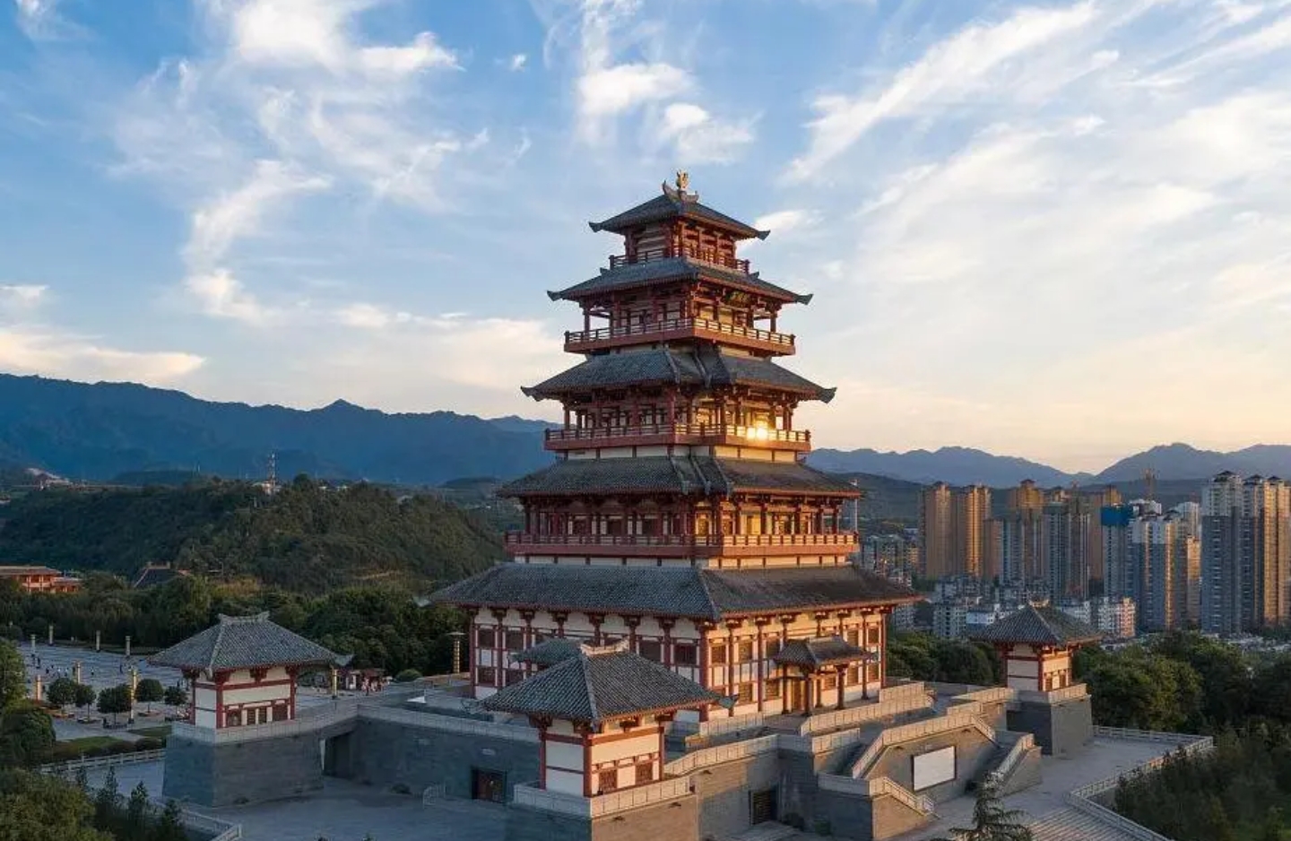 |北京一家人去宝鸡旅游，吃完饭结账不敢相信：这是今年的物价？