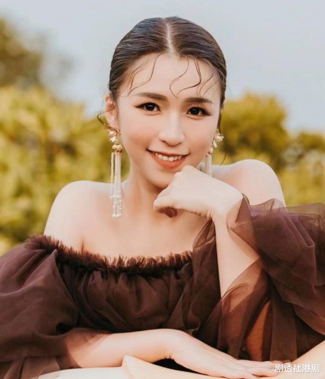 |病足半个月!TVB女星二胎孕期染病不敢吃重药,更致一边耳朵听不见