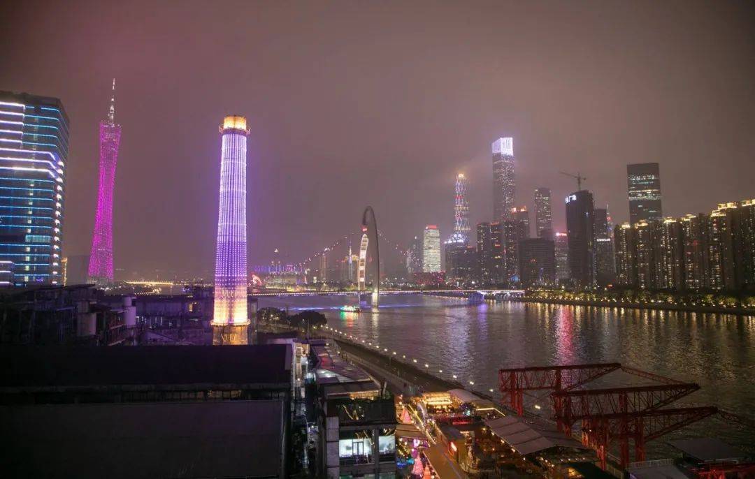 成都|地理位置太优越！中国这4座城市将永不落幕，有你的家乡吗？