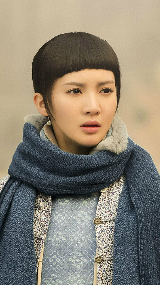 看了当红艺人“判若两人”旧照，才明白资本造星的力度，有多强！