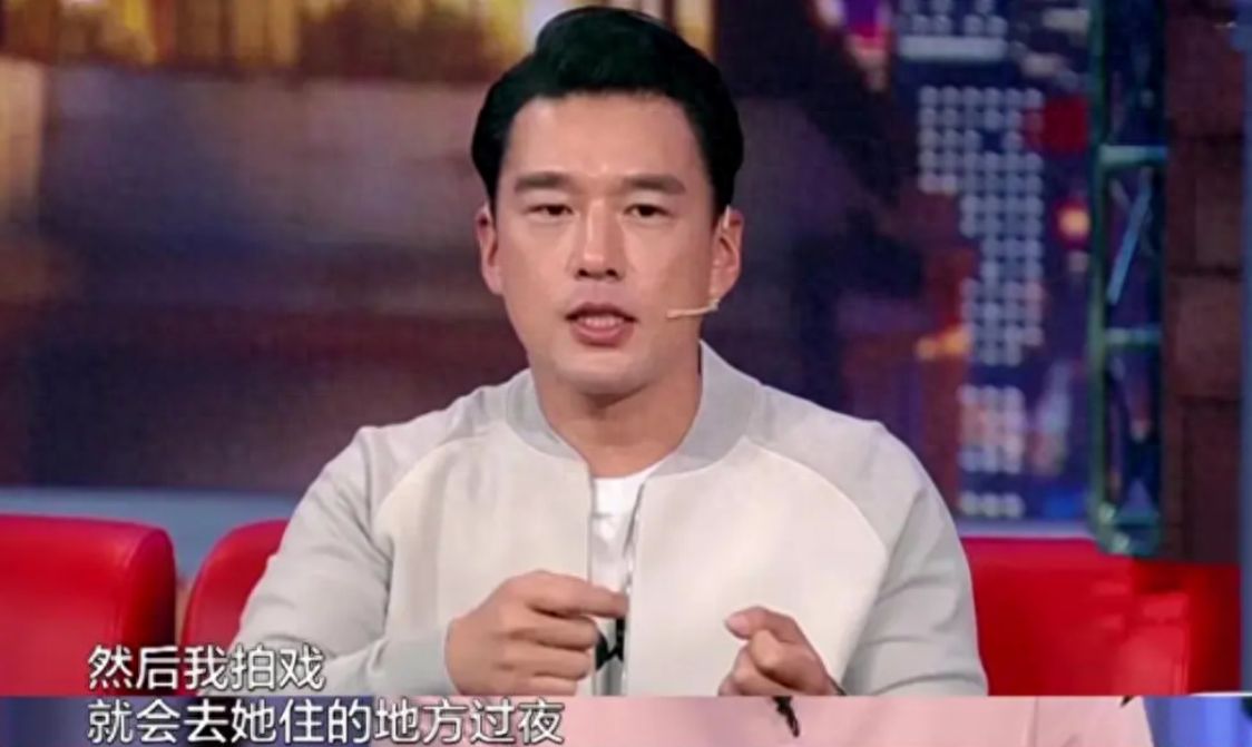 演员王耀庆:娶初恋郭晏青,22年宠妻如宝,拍戏赚的钱都给妻子管