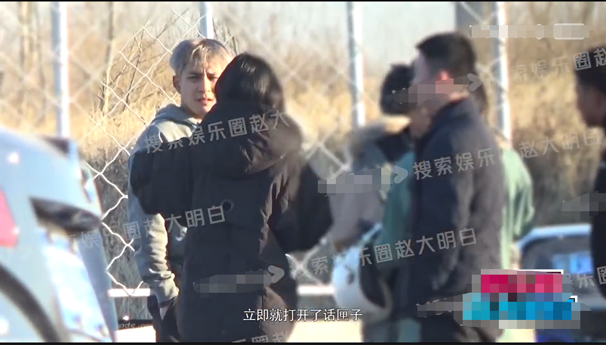 韩东君|曝知名男星恋情!与美女车库接吻,互动叫宝贝旁若无人秀恩爱