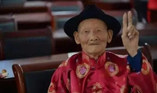 哈佛大学惊人发现：寿命长的人，从来不是靠多运动，而是这3点！