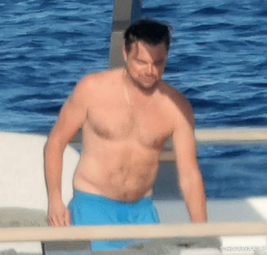 莱昂纳多·迪卡普里奥|小李子和好友开游艇派对 又双叒叕一次美女环绕