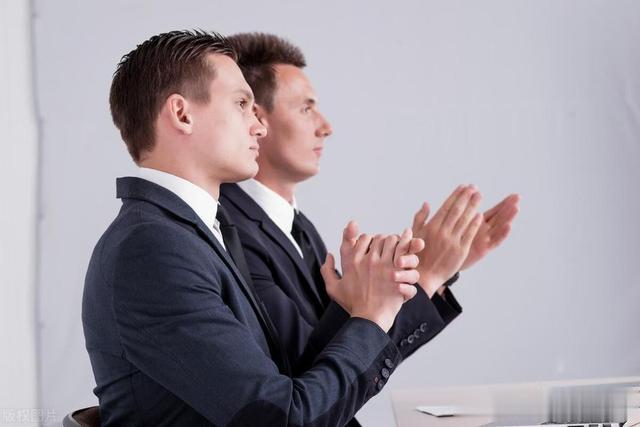 职场中,“老实”是个缺点吗?董宇辉给出了最好的答案