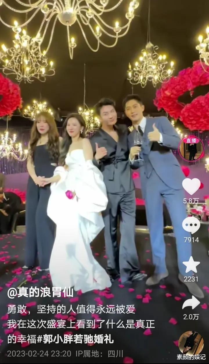 范冰冰|浪胃仙风波过后首次露面:男儿身却是女人的装扮,样貌大变毫无阳刚之气