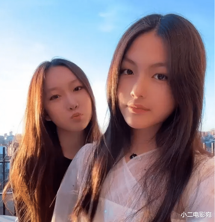 47岁李湘被偶遇香港，奢侈装扮显富态，身材发福被指超200斤