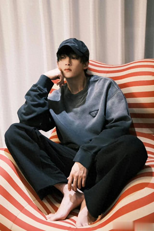 9.20娱瓜:任嘉伦刘亦菲唐嫣刘诗诗檀健次ab张彬彬娜扎张云龙丞磊