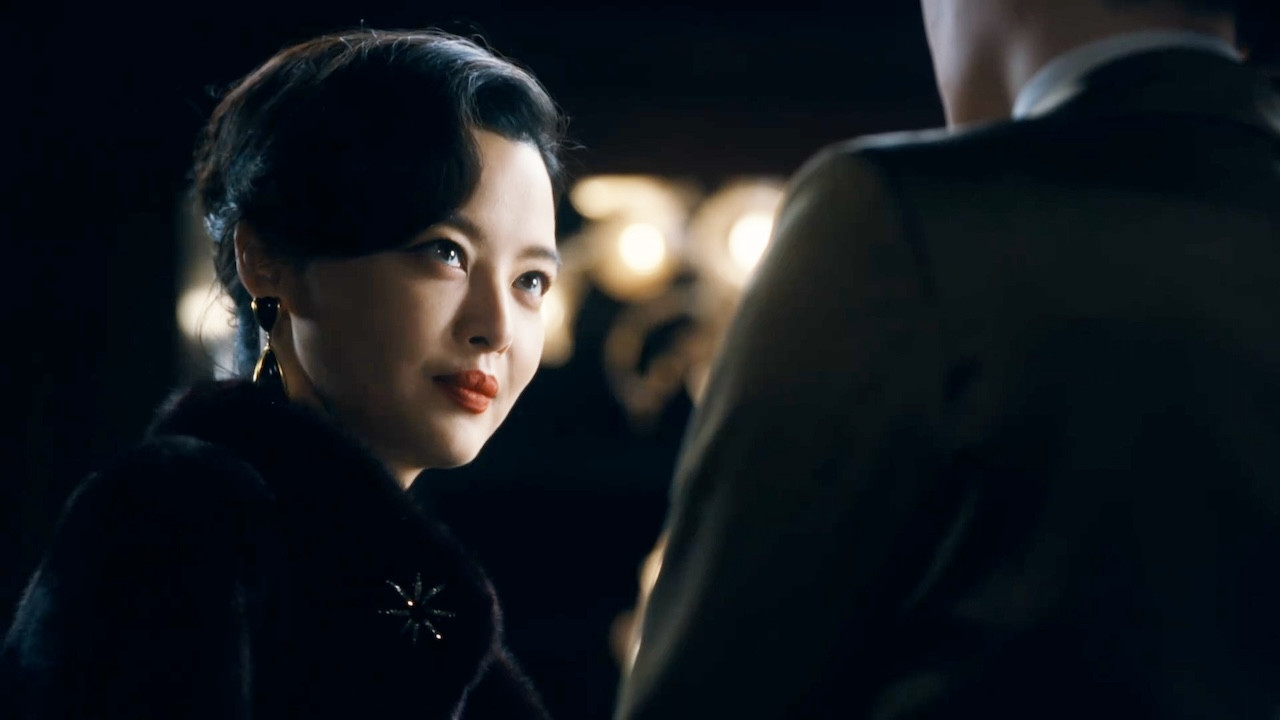 狼吞虎咽、毫无形象，《繁花》唐嫣吃年糕，给内娱女星上了生动一