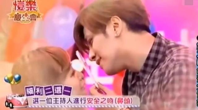 蝴蝶姐姐简恺乐被曝离婚,如今渴望复出,网友:让小猪娶她!