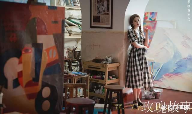 刘亦菲的《玫瑰故事》杀青，合作霍建华与佟大为，颜值出色似油画