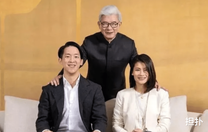 朱玲玲|拒绝罗康瑞百亿家产，朱玲玲真是太聪明，为霍启刚在积累一个靠山