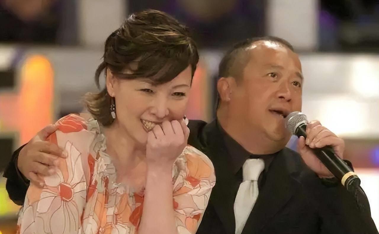 曾志伟|娱乐圈的人走茶凉,在70岁曾志伟身上展现得淋漓尽致