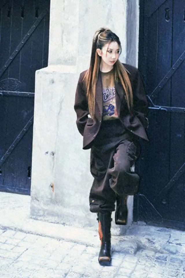 宋仲基当男宠？赵本山补税？许光汉打粉丝？檀健次大牌？乃万转行