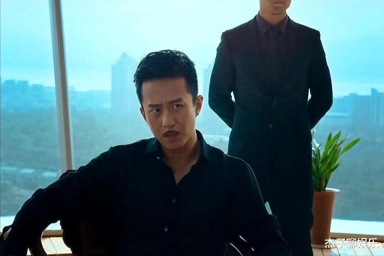 邓超抑郁症事件持续发酵,原来一切都有迹可循,表姐身份引质疑