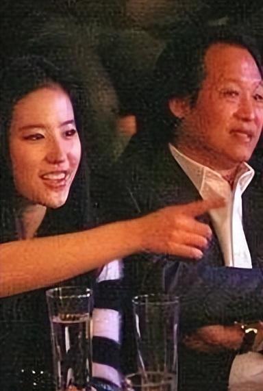 刘亦菲|刘亦菲被霸凌事件升级！网络铁证公布，施暴者终遭众人唾弃