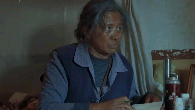 《八角笼中》豆瓣开分7.6周星驰看到落泪，票房直奔5亿王宝强赢了